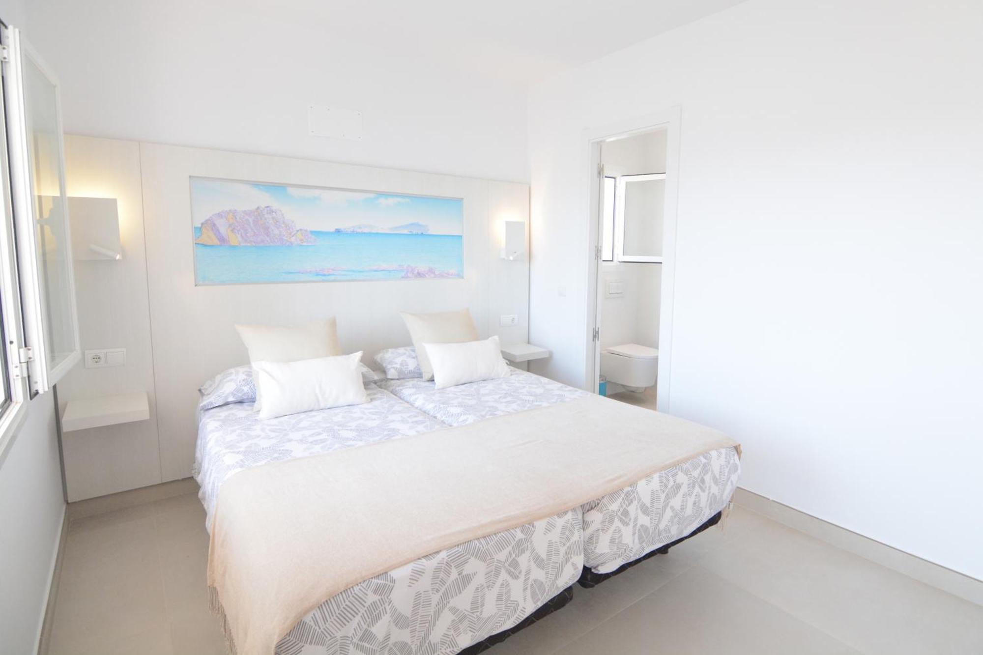 Apartamentos Casa Franziska Talamanca  Ngoại thất bức ảnh