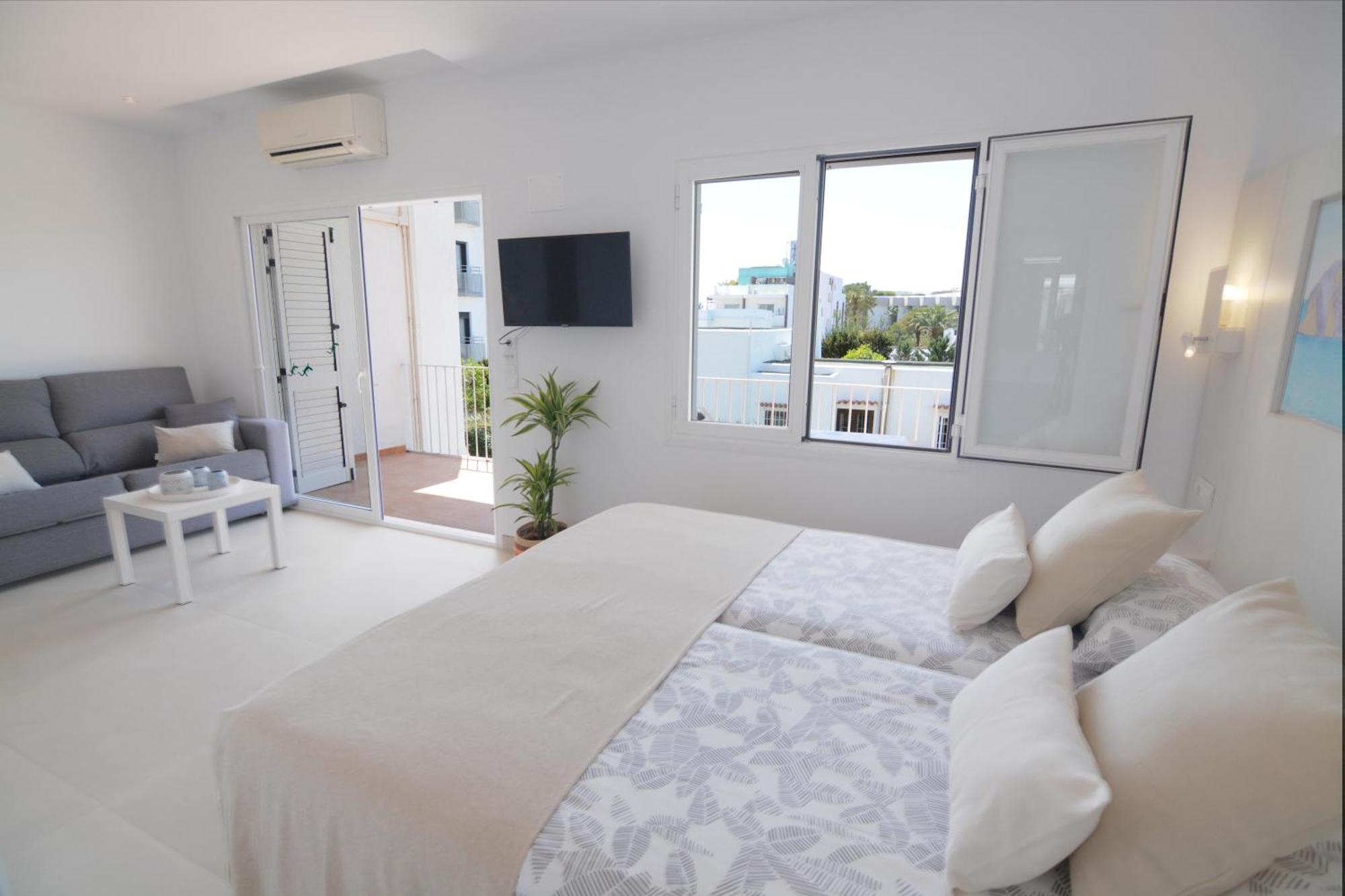 Apartamentos Casa Franziska Talamanca  Ngoại thất bức ảnh