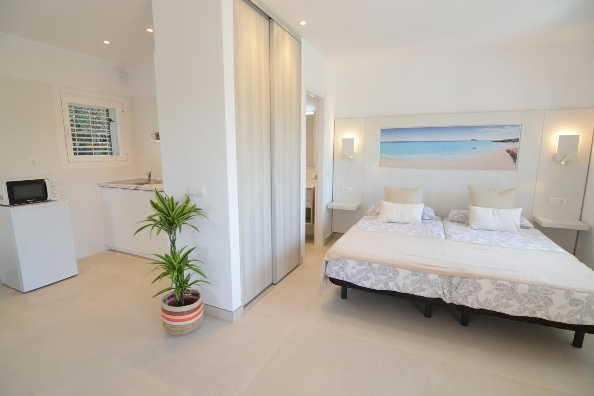 Apartamentos Casa Franziska Talamanca  Ngoại thất bức ảnh